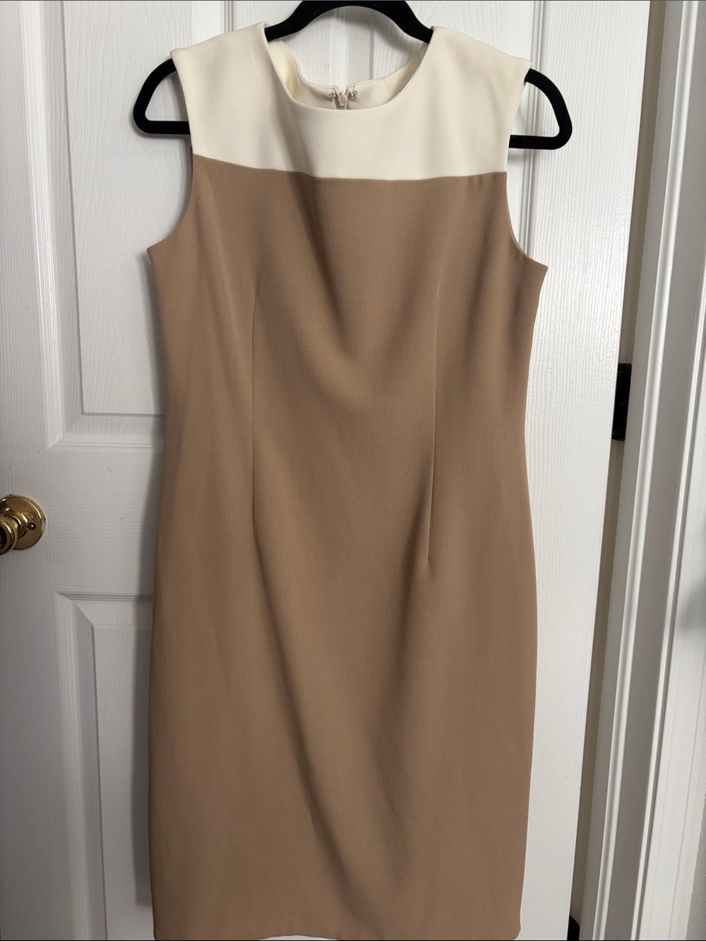 Preston & York Cream and Tan Colorblock Sheath Dress Size 8/10